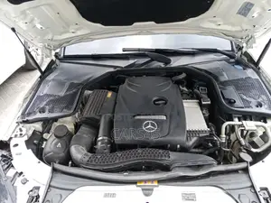 Mercedes-Benz C200 2017 White