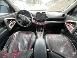 Toyota RAV4 2008 Gold