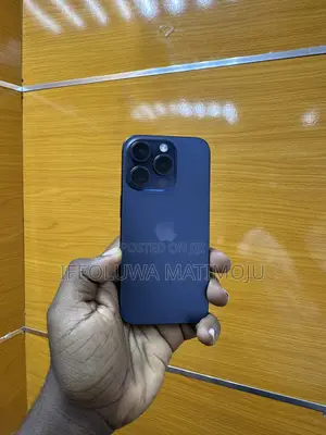 Apple iPhone 15 Pro 128 GB Blue