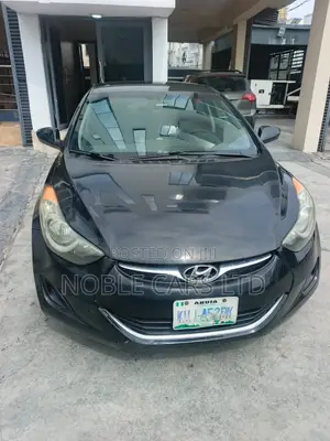 Hyundai Elantra 2012 Black