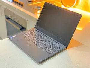 Laptop Lenovo V130-15IKB 8GB Intel Core i5 SSD 128GB