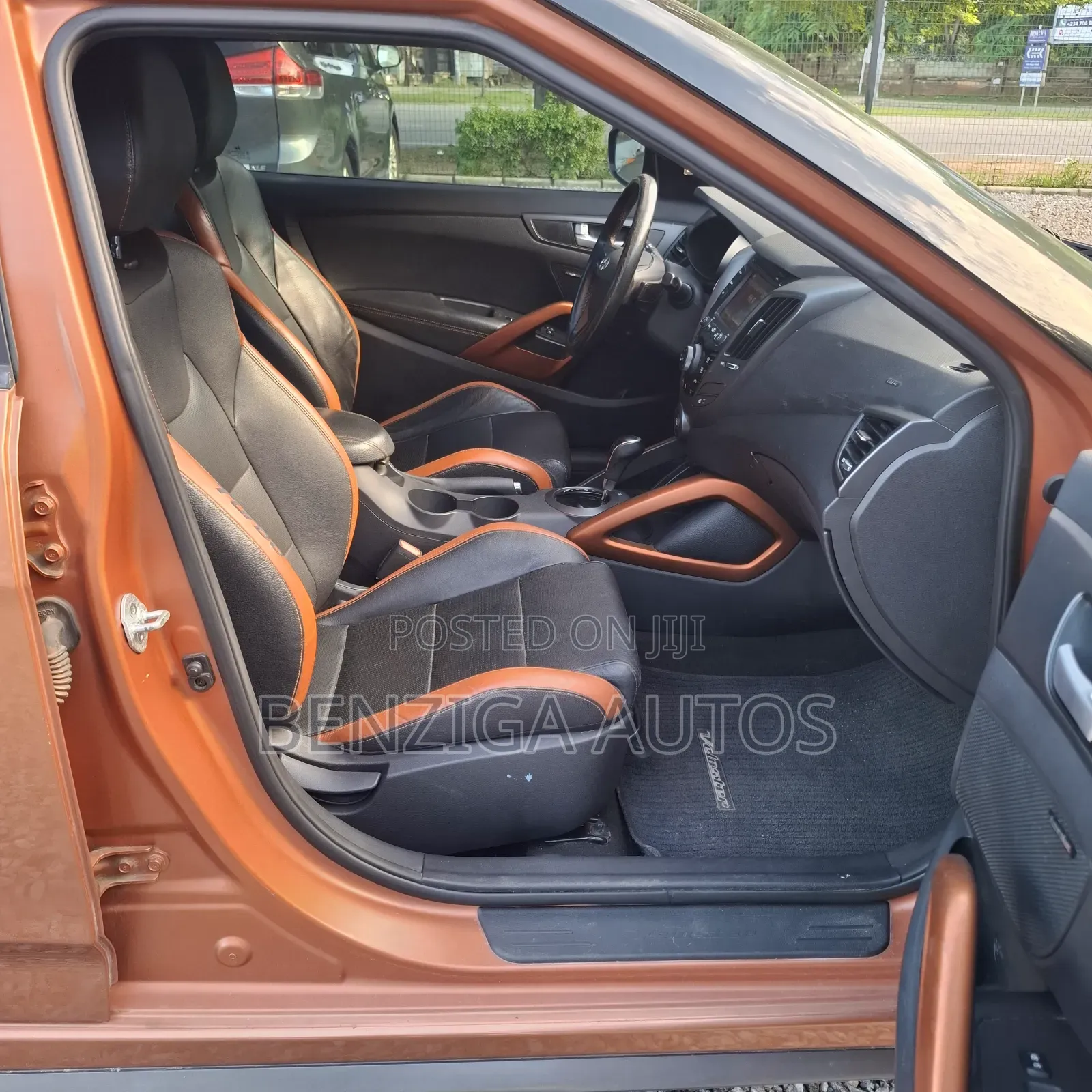 Hyundai Veloster 2015