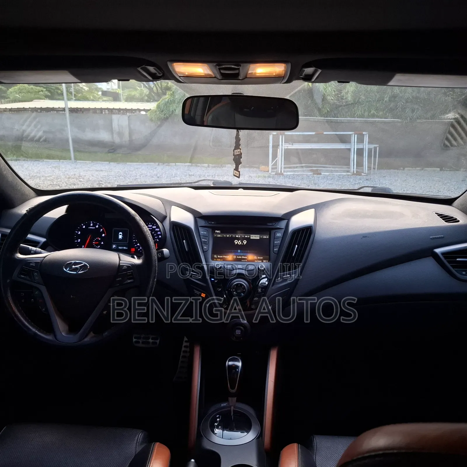 Hyundai Veloster 2015