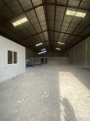 For Rent 
Warehouse Close to the Tarred Road