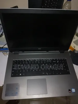 Laptop Dell Inspiron 17 5000 8GB Intel Core i7 SSD 256GB