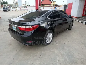 Lexus ES 2014 Black