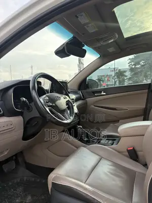 Hyundai Tucson Limited AWD 2019 White