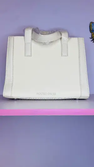 Handbag Very Good Quality