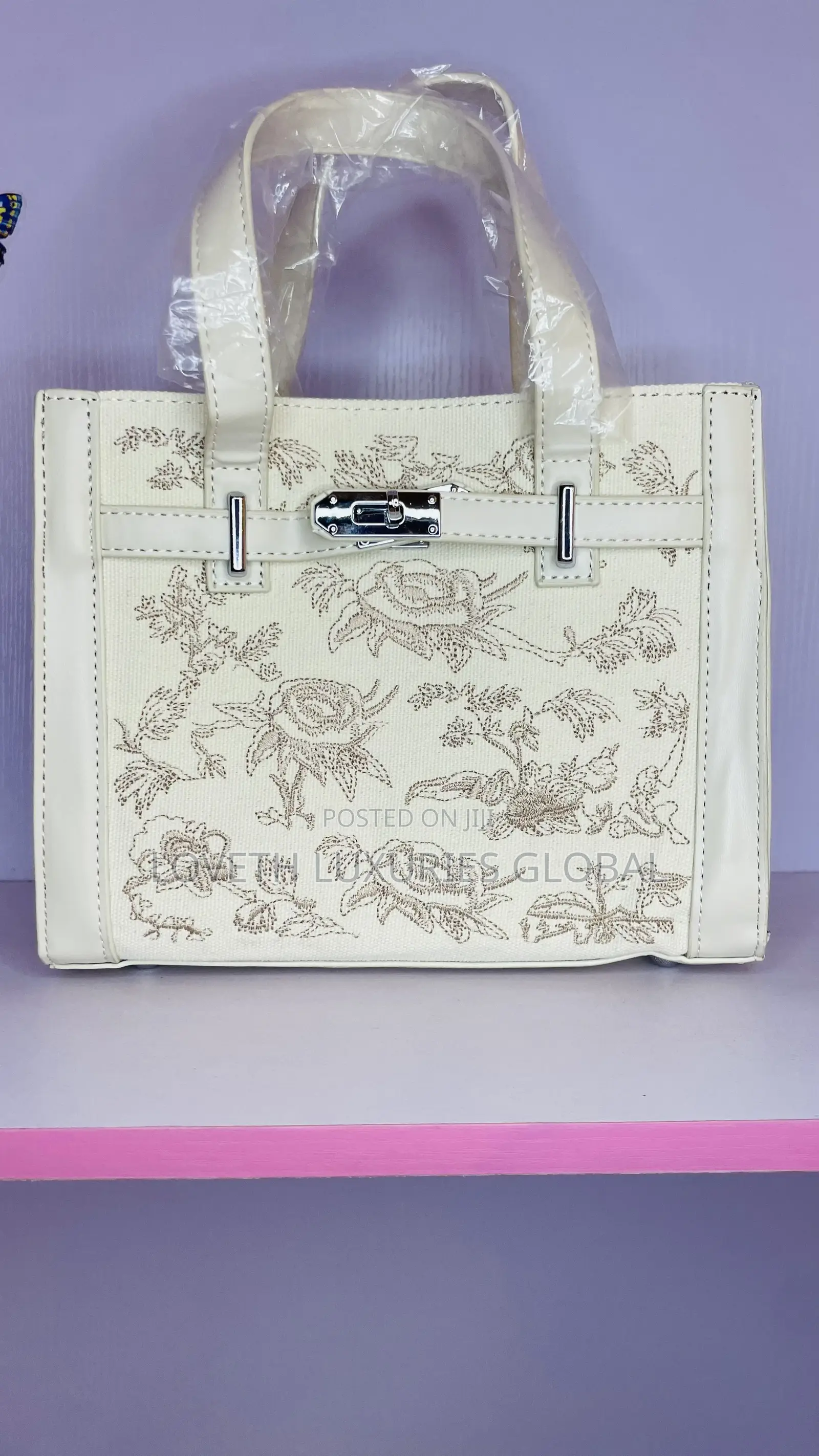 Handbag Very Good Quality