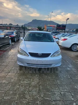 Toyota Camry 2004 Silver