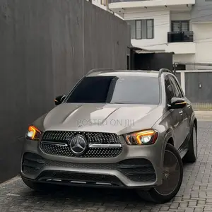 Mercedes-Benz GLE-Class GLE 350 4MATIC 2020 Gold