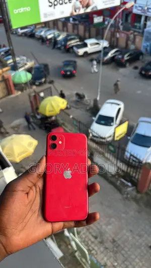 Apple iPhone 11 64 GB Red