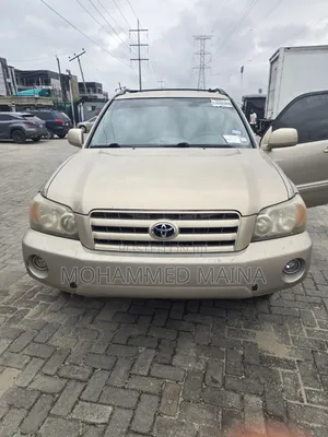Toyota Highlander 2006 Gold