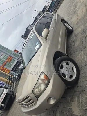 Toyota Highlander 2006 Gold