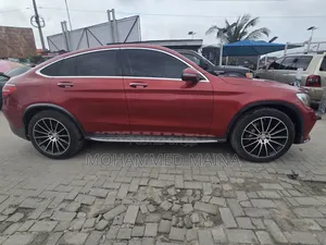 Mercedes-Benz GLC-Class 2016 Red