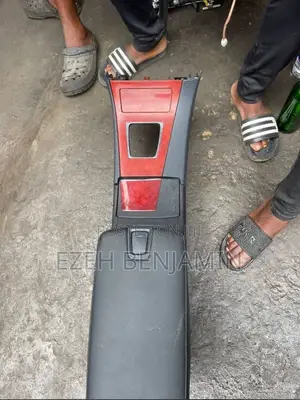 Armrest ES350