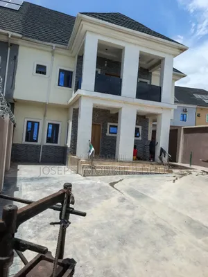 5bdrm Duplex in Galadimawa for rent