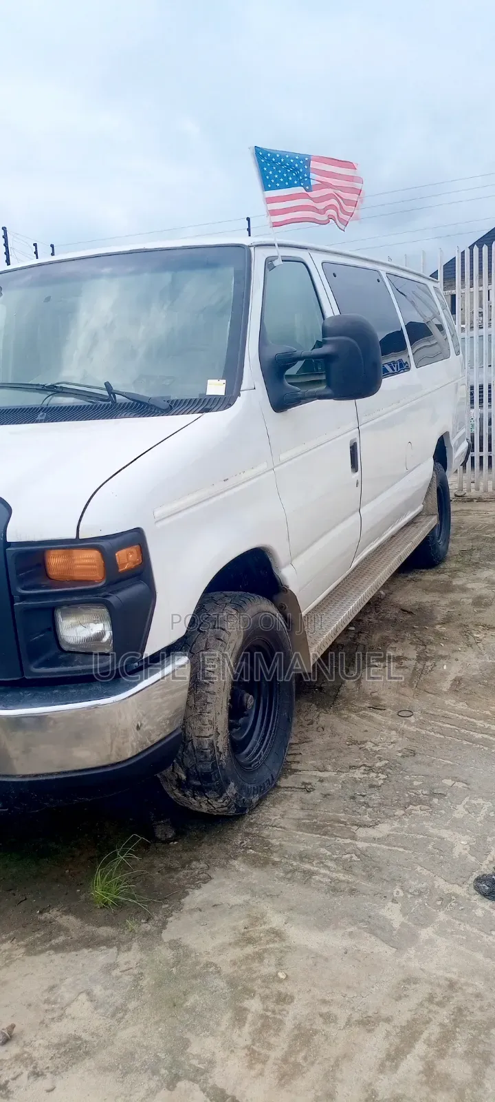 Ford E350 2010 White