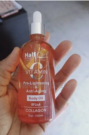 Half Cast Vitamin C Body Oil