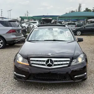 Mercedes-Benz C300 Sport 4Matic Sedan AWD (3.0L 6cyl 7A) 2012 Maroon
