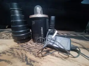 Godox Ad600BM and Cone (No Battery)