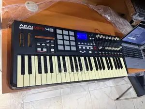 Akia MPK 49 Studio Midi Keyboard