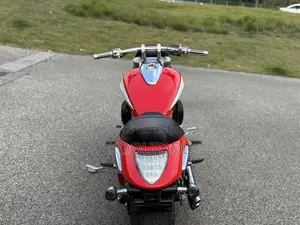 Suzuki Intruder 2015 Red