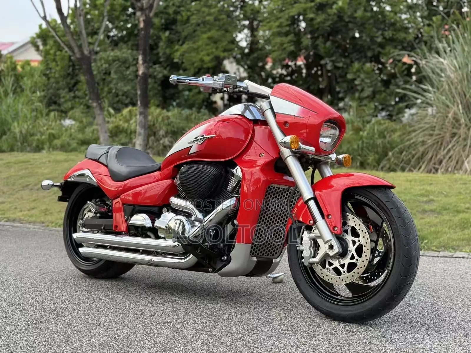 Suzuki Intruder 2015 Red