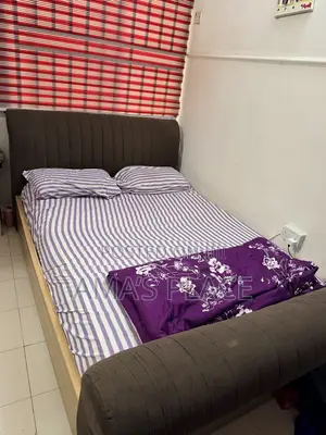 4.5x6 Bedframe