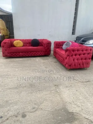 Top Quality 5 Seaters Full Padded Luxury Sofa Set With Pillows (3,2)