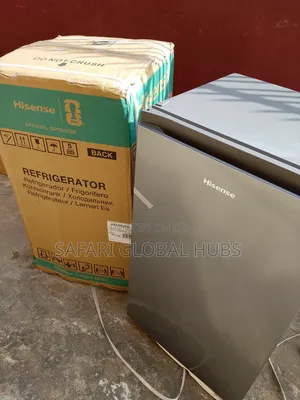 HISENSE Compact 90l Refrigerator+ Double Shelves