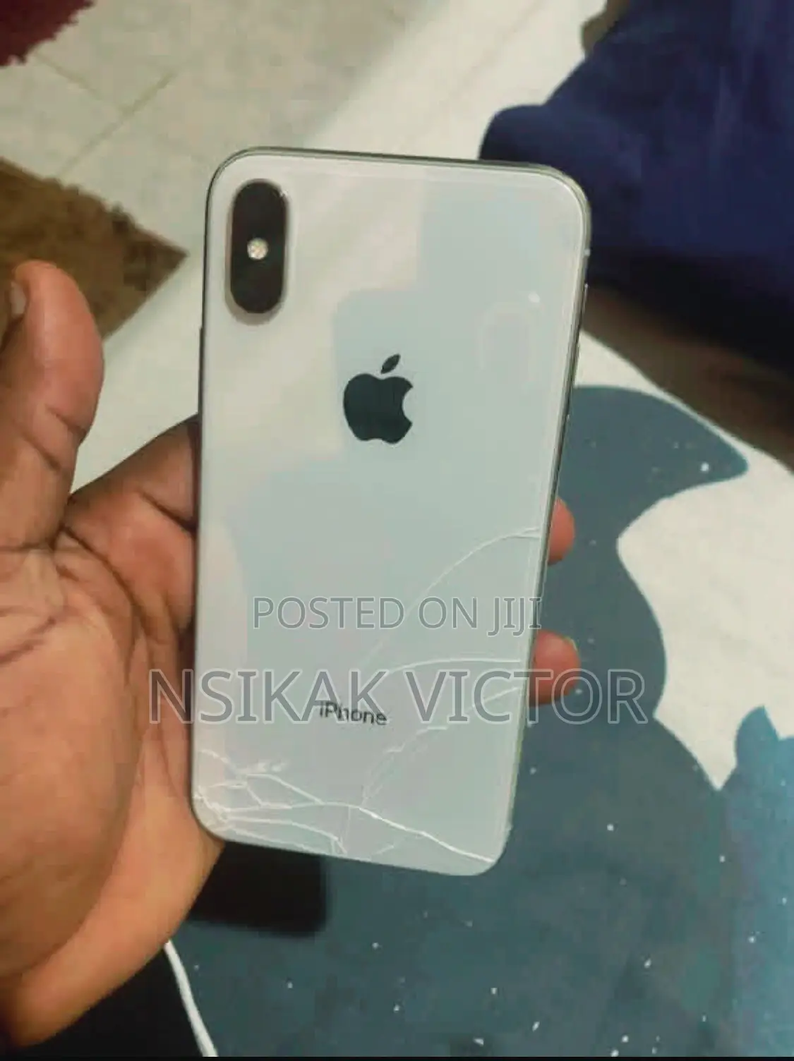Apple iPhone X 64 GB White