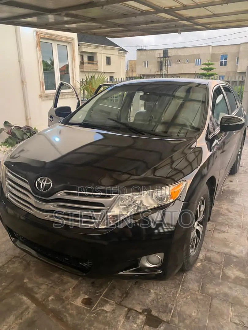 Toyota Venza 2011 Black