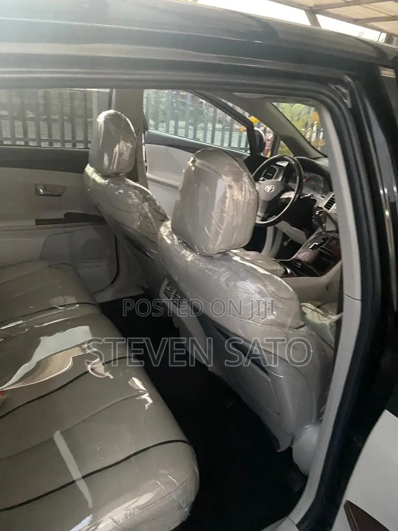 Toyota Venza 2011 Black