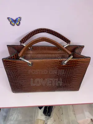 Women’s Brown Crocodile-Embossed Structured Tote Bag