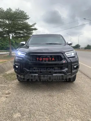 Toyota Hilux 2012 Black