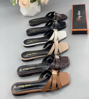 Flat Slippers