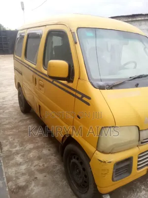 Suzuki APV Minibus 2015 Yellow