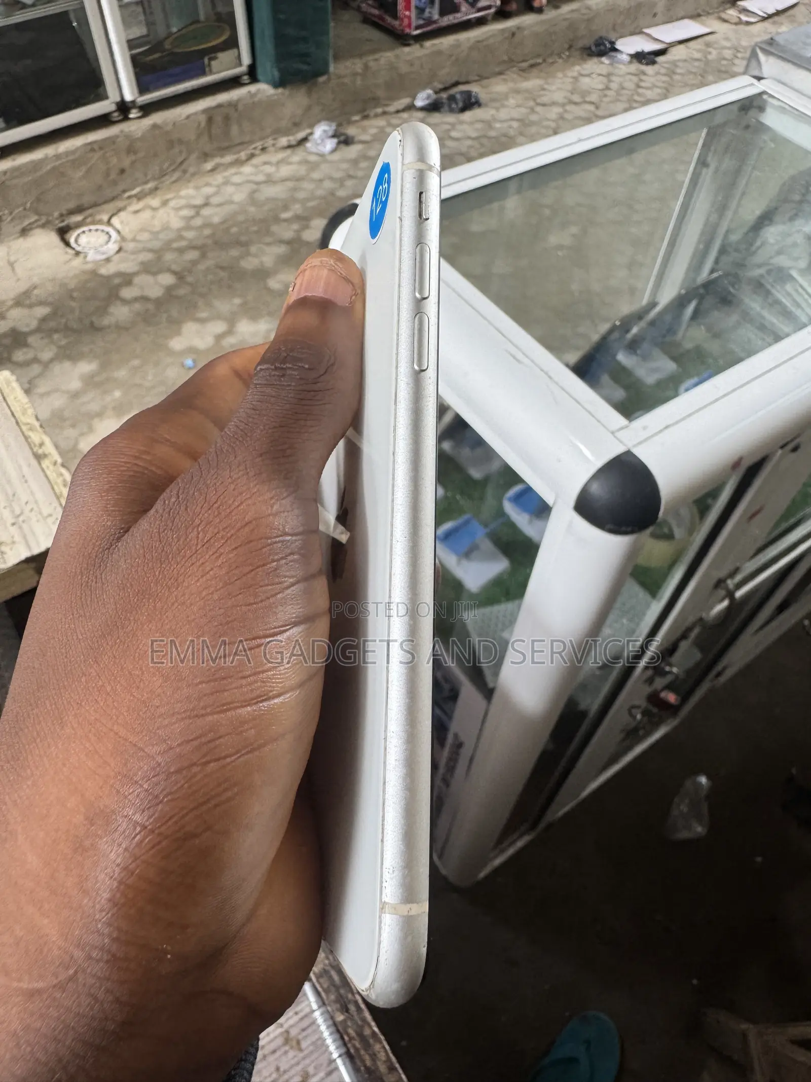 Apple iPhone 11 128 GB White