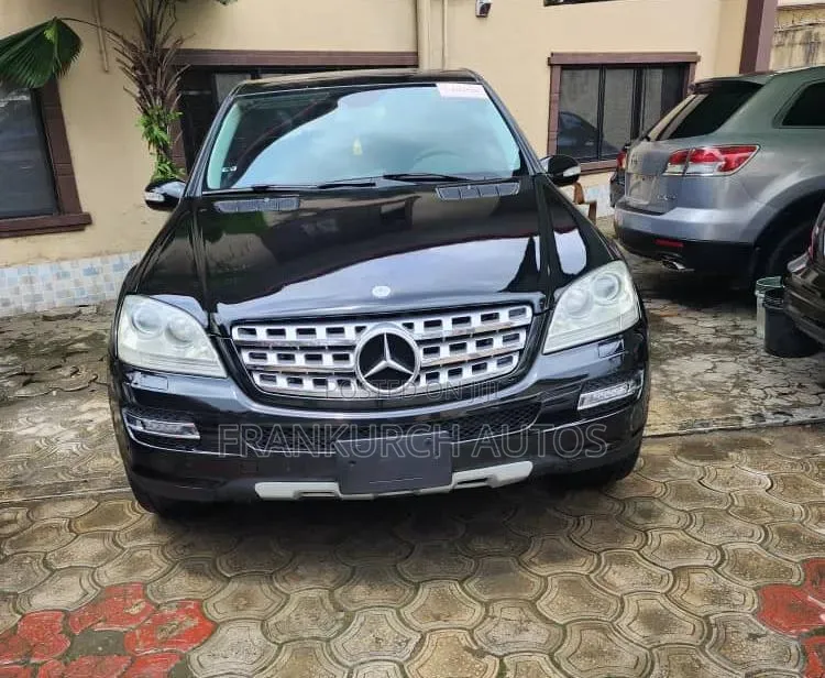 Mercedes-Benz M Class 2010 Black