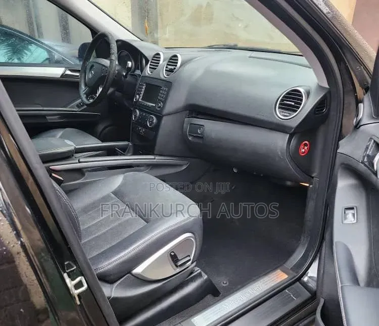 Mercedes-Benz M Class 2010 Black