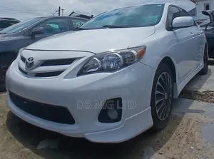 Toyota Corolla S 4dr Sedan (1.8L 4cyl 4A) 2012 White