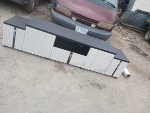 7ft TV Stand