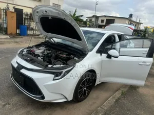 New Toyota Corolla 2025 White