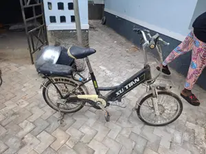 Electric Bicycle/E-Bike for Repair or Parts