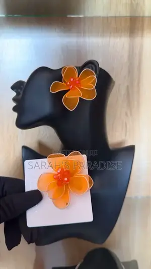 Beautiful Fashion Flower Earrings