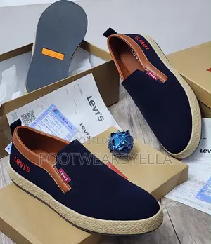 Quality Levi’s Sneakers