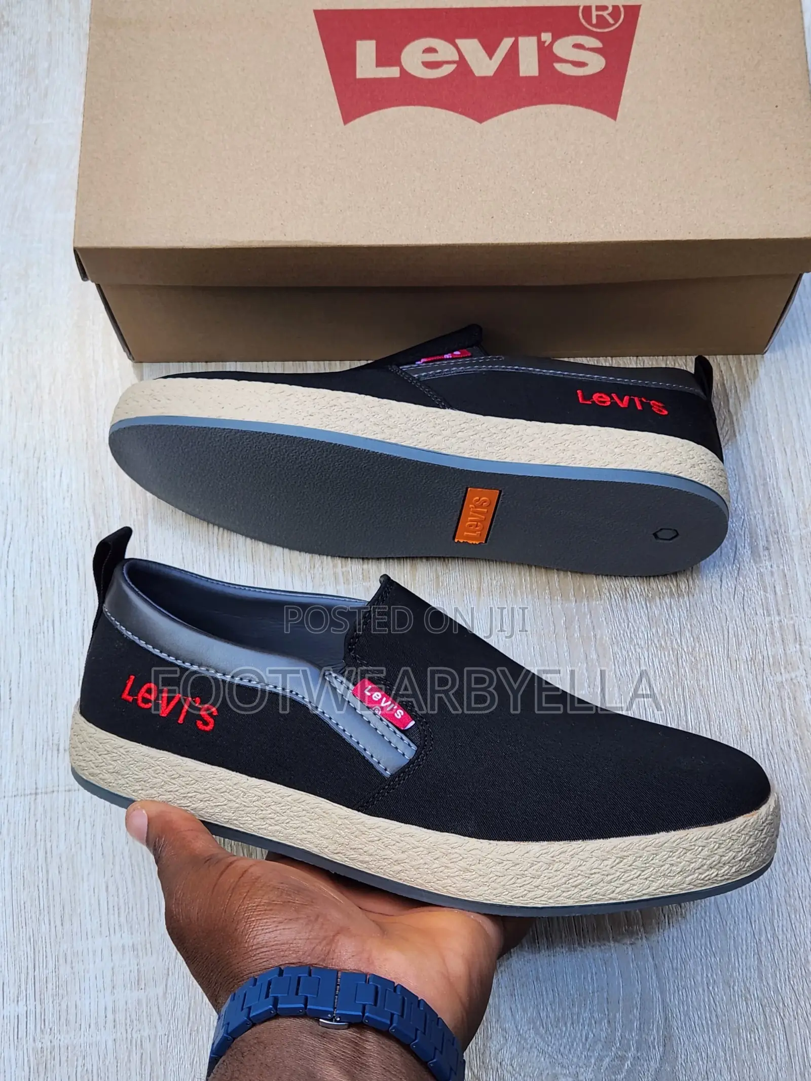 Quality Levi’s Sneakers