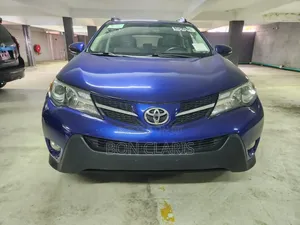 Toyota RAV4 2014 Blue