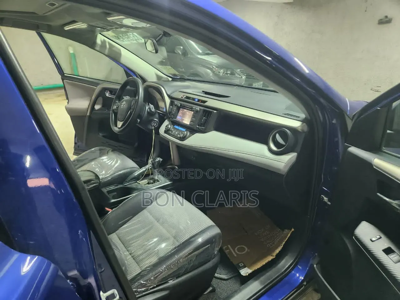 Toyota RAV4 2014 Blue